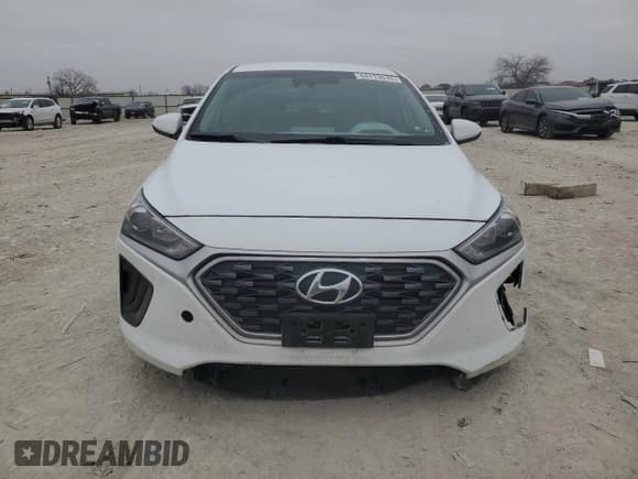 ✅ 2020 Hyundai Ioniq Blue • VIN: KMHC65LC4LU208325 • Lot: 44113615. Wystawiony na Copart z przebiegiem 128 331 mil. Bezpłatny archiwum sprzedaży aukcyjnych z USA i szczegółowy raport historii pojazdu na DreamBid. Zdjęcie 5.