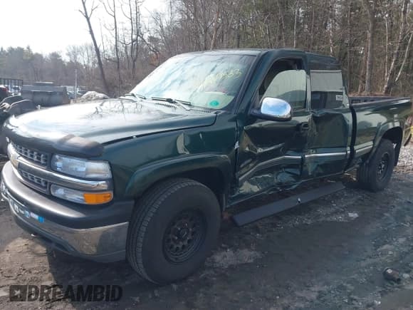 ✅ 2001 Chevrolet Silverado 1500 • VIN: 2GCEK19V611118631 • Лот: 41669533. Опубликован ранее на IAAI с пробегом 104 976 миль. Бесплатный доступ к архиву аукционных продаж из США и подробный отчёт об истории автомобиля на DreamBid. Изображение 17.