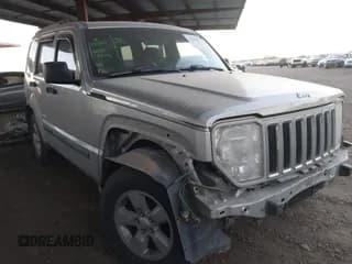 ✅ 2009 Jeep Liberty Sport • VIN: 1J8GP28K09W549521 • Lot: 43566006. Listed on IAAI with 136,451 mi. Free auction sales archive from the USA and detailed vehicle history report at DreamBid. Image 1.