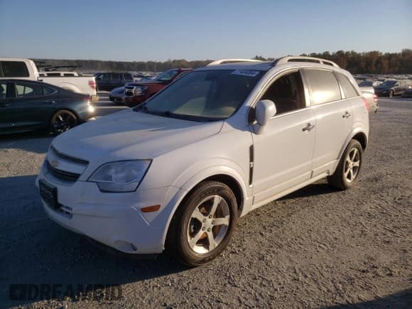 ✅ 2013 Chevrolet Captiva Sport LT • VIN: 3GNAL3EK7DS604979 • Lot: 77404084. Wystawiony na Copart z przebiegiem Nie podano. Bezpłatny archiwum sprzedaży aukcyjnych z USA i szczegółowy raport historii pojazdu na DreamBid. Zdjęcie 1.