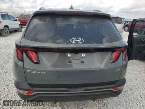 ✅ 2024 Hyundai Tucson SEL • VIN: 5NMJBCDE1RH300262 • Lot: 77901584. Wystawiony na Copart z przebiegiem 20 979 mil. Bezpłatny archiwum sprzedaży aukcyjnych z USA i szczegółowy raport historii pojazdu na DreamBid. Zdjęcie 6.