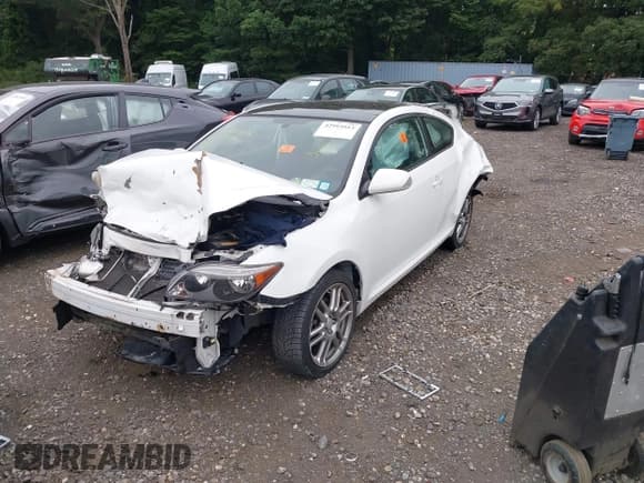 ✅ 2008 Scion tC Spec • VIN: JTKDE167280255864 • Lot: 42993913. Listed on IAAI with 135,334 mi. Free auction sales archive from the USA and detailed vehicle history report at DreamBid. Image 2.
