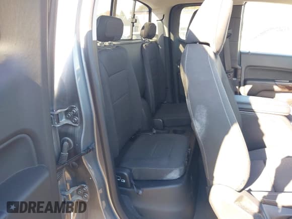 ✅ 2022 GMC Canyon 2WD Elevation • VIN: 1GTH5CEA8N1321521 • Lot: 43620500. Wystawiony na IAAI z przebiegiem 39 497 mil. Bezpłatny archiwum sprzedaży aukcyjnych z USA i szczegółowy raport historii pojazdu na DreamBid. Zdjęcie 8.