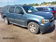 ✅ 2009 Chevrolet Suburban LS • VIN: 1GNFC16079R291885 • Лот: 42352913. Опубликован ранее на IAAI с пробегом 191 994 миль. Бесплатный доступ к архиву аукционных продаж из США и подробный отчёт об истории автомобиля на DreamBid. Изображение 1.