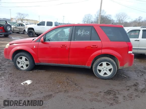 ✅ 2006 Saturn VUE • VIN: 5GZCZ63486S827289 • Lot: 41641268. Wystawiony na IAAI z przebiegiem Nie podano. Bezpłatny archiwum sprzedaży aukcyjnych z USA i szczegółowy raport historii pojazdu na DreamBid. Zdjęcie 14.