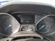 ✅ 2016 Ford Focus SE • VIN: 1FADP3KE0GL257908 • Лот: 89674615. Опубликован ранее на Copart с пробегом 88 705 миль. Бесплатный доступ к архиву аукционных продаж из США и подробный отчёт об истории автомобиля на DreamBid. Изображение 9.