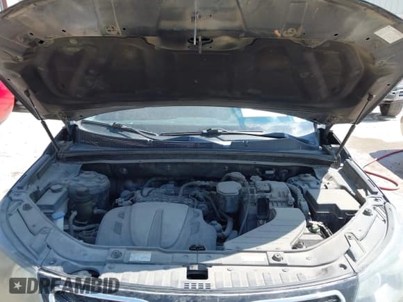 ✅ 2012 Kia Sorento SX • VIN: 5XYKW4A23CG262639 • Lot: 43101858. Wystawiony na IAAI z przebiegiem Nie podano. Bezpłatny archiwum sprzedaży aukcyjnych z USA i szczegółowy raport historii pojazdu na DreamBid. Zdjęcie 10.