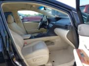 ✅ 2013 Lexus RX 350 • VIN: 2T2BK1BA3DC207553 • Lot: 42145076. Wystawiony na IAAI z przebiegiem 146 533 mil. Bezpłatny archiwum sprzedaży aukcyjnych z USA i szczegółowy raport historii pojazdu na DreamBid. Zdjęcie 5.