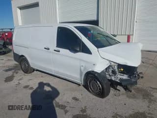 ✅ 2018 Mercedes-Benz Metris Cargo • VIN: WD3PG2EA1J3392441 • Lot: 43258899. Wystawiony na IAAI z przebiegiem 139 627 mil. Bezpłatny archiwum sprzedaży aukcyjnych z USA i szczegółowy raport historii pojazdu na DreamBid. Zdjęcie 1.