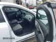 2014 Chevrolet Cruze LS с VIN 1G1PA5SG2E7340003, выставлен на аукционе IAAI как лот 43199350 с пробегом 123 646 миль миль и . История ставок и продаж доступна на DreamBid. Изображение 5.