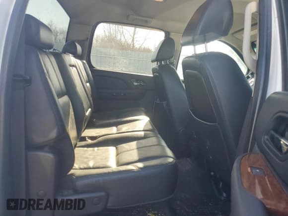 ✅ 2008 GMC Sierra 2500HD SLE1 • VIN: 1GTHK23678F134375 • Lot: 47853125. Listed on Copart with 244,747 mi. Free auction sales archive from the USA and detailed vehicle history report at DreamBid. Image 10.
