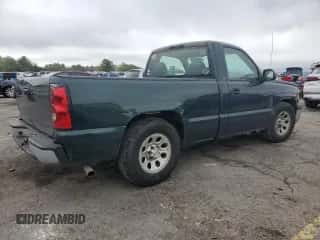 ✅ 2005 Chevrolet Silverado 1500 Work Truck • VIN: 1GCEC14X75Z138339 • Lot: 74379614. Wystawiony na Copart z przebiegiem 133 407 mil mil. Skorzystaj z bezpłatnego archiwum sprzedaży aukcyjnych z USA i zobacz szczegółowy raport historii pojazdu na DreamBid. Zdjęcie 3.