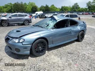 ✅ 2005 Pontiac GTO • VIN: 6G2VX12UX5L352121 • Lot: 56840425. Wystawiony na Copart z przebiegiem 42 265 mil. Bezpłatny archiwum sprzedaży aukcyjnych z USA i szczegółowy raport historii pojazdu na DreamBid. Zdjęcie 1.