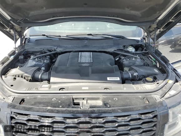 ✅ 2018 Land Rover Range Rover • VIN: SALGS2RE3JA393273 • Lot: 54010955. Listed on Copart with 86,932 mi. Free auction sales archive from the USA and detailed vehicle history report at DreamBid. Image 12.