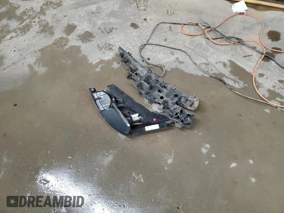 ✅ 2005 Nissan Quest SL • VIN: 5N1BV28UX5N104417 • Лот: 76886914. Опубликован ранее на Copart с пробегом Не указан. Бесплатный доступ к архиву аукционных продаж из США и подробный отчёт об истории автомобиля на DreamBid. Изображение 13.