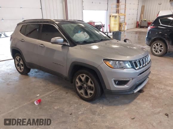 ✅ 2020 Jeep Compass Limited • VIN: 3C4NJDCB9LT221711 • Lot: 42971876. Listed on IAAI with 44,644 mi. Free auction sales archive from the USA and detailed vehicle history report at DreamBid. Image 1.