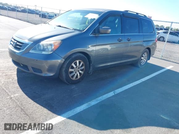 ✅ 2010 Honda Odyssey EX-L • VIN: 5FNRL3H66AB018546 • Lot: 43599353. Wystawiony na IAAI z przebiegiem 197 808 mil. Bezpłatny archiwum sprzedaży aukcyjnych z USA i szczegółowy raport historii pojazdu na DreamBid. Zdjęcie 2.