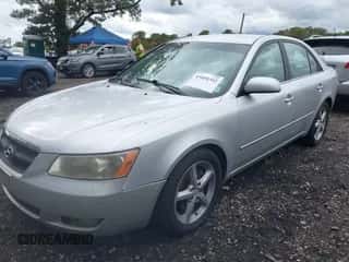 2006 Hyundai Sonata GLS z VIN 5NPEU46F46H033849, wystawiony jako IAAI lot #43494342 z przebiegiem 135 950 mil mil oraz . Historia ofert i sprzedaży dostępna na DreamBid. Obrazek 2.