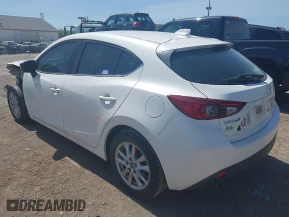 ✅ 2015 Mazda 3 i Touring • VIN: 3MZBM1L78FM189155 • Лот: 42148800. Опубликован ранее на IAAI с пробегом 131 855 миль. Бесплатный доступ к архиву аукционных продаж из США и подробный отчёт об истории автомобиля на DreamBid. Изображение 3.