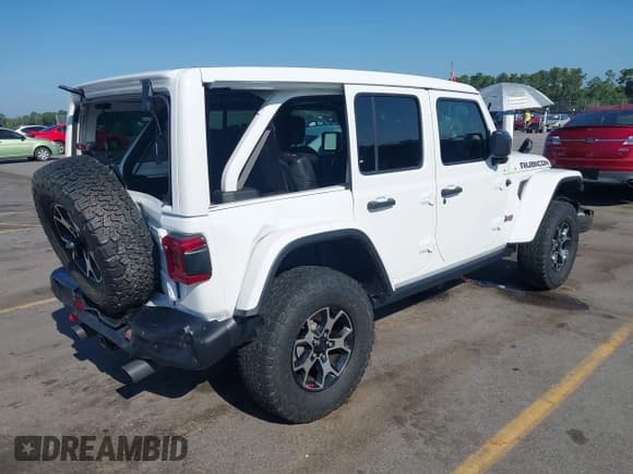 ✅ 2020 Jeep Wrangler Unlimited Rubicon • VIN: 1C4HJXFG2LW288988 • Lot: 42764976. Listed on IAAI with 34,983 mi. Free auction sales archive from the USA and detailed vehicle history report at DreamBid. Image 4.