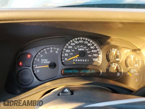 2007 Chevrolet Silverado 1500 LT1 z VIN 2GCEC13Z571150729, wystawiony jako Copart lot #88588865 z przebiegiem 197 876 mil mil oraz Czysty tytuł • Clean title. Historia ofert i sprzedaży dostępna na DreamBid. Obrazek 9.