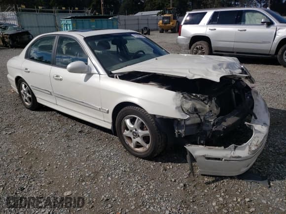 ✅ 2005 Hyundai Sonata GLS • VIN: KMHWF35H95A192847 • Лот: 70789014. Опубликован ранее на Copart с пробегом 175 615 миль. Бесплатный доступ к архиву аукционных продаж из США и подробный отчёт об истории автомобиля на DreamBid. Изображение 4.