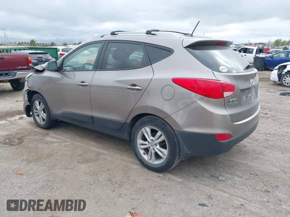 2012 Hyundai Tucson GLS с VIN KM8JU3AC1CU410768, выставлен на аукционе IAAI как лот 43529331 с пробегом 123 420 миль миль и . История ставок и продаж доступна на DreamBid. Изображение 3.