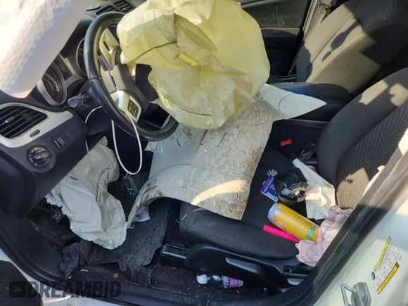 ✅ 2018 Dodge Journey SE • VIN: 3C4PDCAB7JT429144 • Lot: 80733545. Wystawiony na Copart z przebiegiem Nie podano. Bezpłatny archiwum sprzedaży aukcyjnych z USA i szczegółowy raport historii pojazdu na DreamBid. Zdjęcie 7.