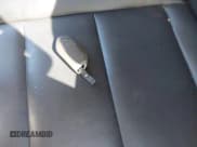 ✅ 2024 Kia Telluride S • VIN: 5XYP64GC0RG527984 • Lot: 41661864. Listed on IAAI with 15,401 mi. Free auction sales archive from the USA and detailed vehicle history report at DreamBid. Image 11.