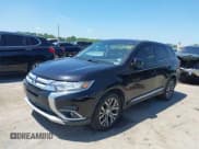✅ 2018 Mitsubishi Outlander SE • VIN: JA4AD3A32JZ067046 • Lot: 42098647. Listed on IAAI with 66,028 mi. Free auction sales archive from the USA and detailed vehicle history report at DreamBid. Image 2.