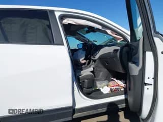 ✅ 2021 Chevrolet Equinox LS • VIN: 3GNAXHEVXMS145426 • Lot: 43348611. Wystawiony na IAAI z przebiegiem 29 730 mil. Bezpłatny archiwum sprzedaży aukcyjnych z USA i szczegółowy raport historii pojazdu na DreamBid. Zdjęcie 5.