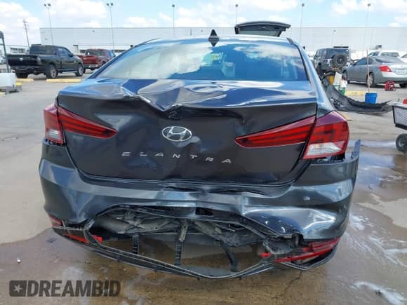 2020 Hyundai Elantra SEL с VIN 5NPD84LFXLH557572, выставлен на аукционе IAAI как лот 43443960 с пробегом 76 831 миль миль и . История ставок и продаж доступна на DreamBid. Изображение 16.