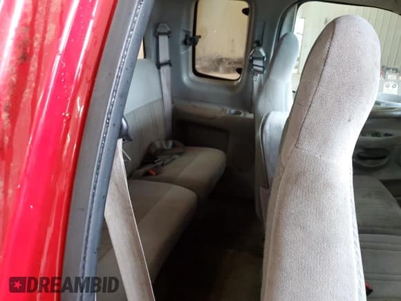 ✅ 1997 Ford F-150 XL • VIN: 1FTEX17L2VNB81619 • Lot: 68626805. Listed on Copart with 198,610 mi. Free auction sales archive from the USA and detailed vehicle history report at DreamBid. Image 10.