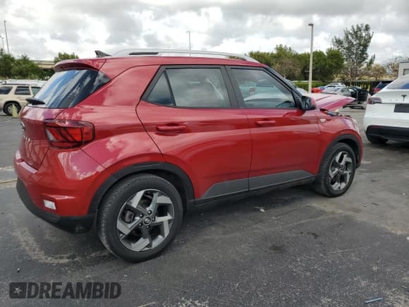 ✅ 2022 Hyundai Venue Limited • VIN: KMHRC8A31NU165069 • Lot: 51508215. Listed on Copart with 22,330 mi. Free auction sales archive from the USA and detailed vehicle history report at DreamBid. Image 3.