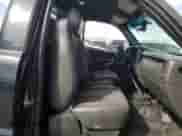 2005 Chevrolet Silverado 1500 Work Truck с VIN 1GCEC14X45Z290157, выставлен на аукционе Copart как лот 49680725 с пробегом 154 298 миль миль и Списание • Salvage title. История ставок и продаж доступна на DreamBid. Изображение 11.