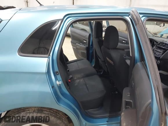 ✅ 2012 Mitsubishi Outlander SE • VIN: JA4AR4AU5CZ009905 • Lot: 43625927. Wystawiony na IAAI z przebiegiem 122 310 mil. Bezpłatny archiwum sprzedaży aukcyjnych z USA i szczegółowy raport historii pojazdu na DreamBid. Zdjęcie 8.