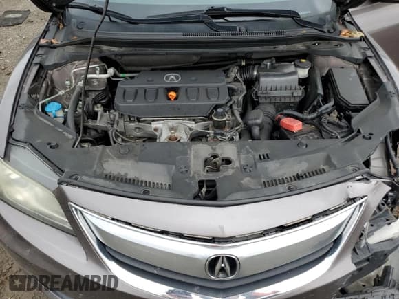 ✅ 2015 Acura ILX Premium • VIN: 19VDE1F55FE009880 • Lot: 82142315. Wystawiony na Copart z przebiegiem 104 886 mil. Bezpłatny archiwum sprzedaży aukcyjnych z USA i szczegółowy raport historii pojazdu na DreamBid. Zdjęcie 11.