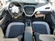 ✅ 2019 Chevrolet Bolt EV LT • VIN: 1G1FY6S06K4112325 • Lot: 54837124. Wystawiony na Copart z przebiegiem 34 747 mil. Bezpłatny archiwum sprzedaży aukcyjnych z USA i szczegółowy raport historii pojazdu na DreamBid. Zdjęcie 8.