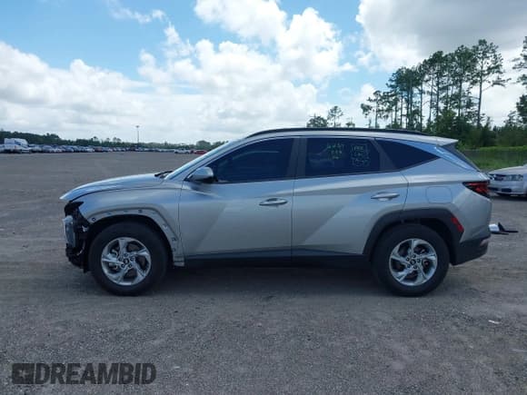 ✅ 2024 Hyundai Tucson SEL • VIN: 5NMJB3DE2RH383541 • Лот: 43126788. Опубликован ранее на IAAI с пробегом 36 277 миль. Бесплатный доступ к архиву аукционных продаж из США и подробный отчёт об истории автомобиля на DreamBid. Изображение 14.