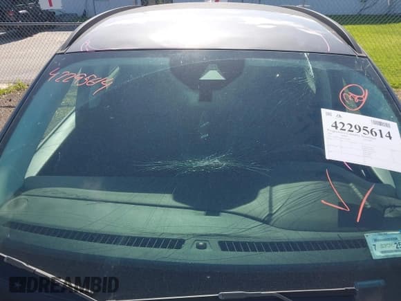 ✅ 2021 Ford Escape SEL • VIN: 1FMCU9H66MUA64813 • Lot: 42295614. Wystawiony na IAAI z przebiegiem 75 002 mil. Bezpłatny archiwum sprzedaży aukcyjnych z USA i szczegółowy raport historii pojazdu na DreamBid. Zdjęcie 12.