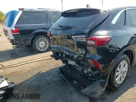 ✅ 2023 Ford Escape Active • VIN: 1FMCU9GN0PUB45836 • Лот: 80481345. Опубликован ранее на Copart с пробегом 23 402 миль. Бесплатный доступ к архиву аукционных продаж из США и подробный отчёт об истории автомобиля на DreamBid. Изображение 14.