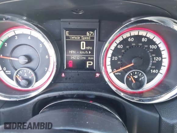 ✅ 2013 Dodge Durango Citadel • VIN: 1C4SDJET5DC699913 • Lot: 43514496. Wystawiony na IAAI z przebiegiem 142 121 mil. Bezpłatny archiwum sprzedaży aukcyjnych z USA i szczegółowy raport historii pojazdu na DreamBid. Zdjęcie 7.