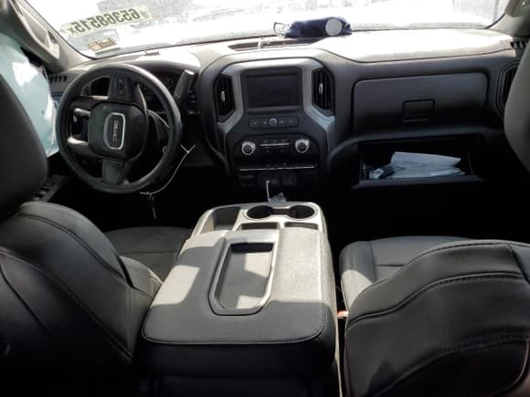 ✅ 2023 GMC Sierra 2500HD Pro • VIN: 1GT49LE74PF176362 • Лот: 65368515. Опубликован ранее на Copart с пробегом Не указан. Бесплатный доступ к архиву аукционных продаж из США и подробный отчёт об истории автомобиля на DreamBid. Изображение 8.