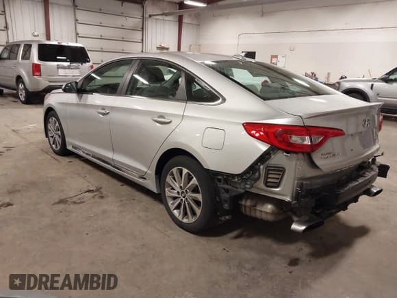 ✅ 2015 Hyundai Sonata Sport • VIN: 5NPE34AF0FH045913 • Lot: 43500021. Listed on IAAI with 80,448 mi. Free auction sales archive from the USA and detailed vehicle history report at DreamBid. Image 3.