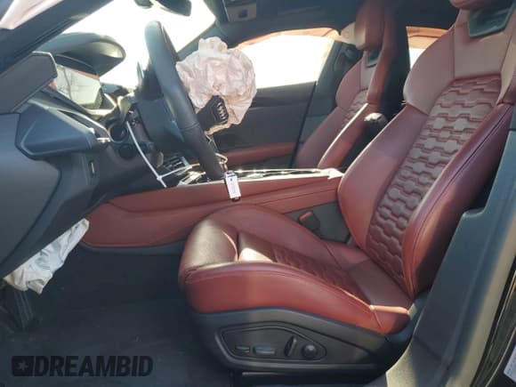 ✅ 2023 Audi e-tron GT Prestige • VIN: WAUEJBFW6P7004210 • Лот: 88105605. Опубликован ранее на Copart с пробегом Не указан. Бесплатный доступ к архиву аукционных продаж из США и подробный отчёт об истории автомобиля на DreamBid. Изображение 7.