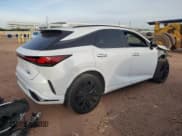 ✅ 2023 Lexus RX 500h F Sport Performance • VIN: 2T2BCMEA1PC006863 • Lot: 91923455. Wystawiony na Copart z przebiegiem 30 253 mil. Bezpłatny archiwum sprzedaży aukcyjnych z USA i szczegółowy raport historii pojazdu na DreamBid. Zdjęcie 3.