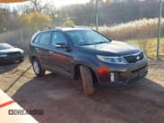 ✅ 2014 Kia Sorento LX • VIN: 5XYKT4A61EG468931 • Лот: 43705062. Опубликован ранее на IAAI с пробегом 215 932 миль. Бесплатный доступ к архиву аукционных продаж из США и подробный отчёт об истории автомобиля на DreamBid. Изображение 1.