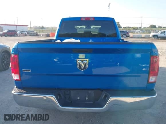 2024 Ram 1500 SLT z VIN 1C6RR6GG0RS123129, wystawiony jako IAAI lot #43186866 z przebiegiem 53 868 mil mil oraz . Historia ofert i sprzedaży dostępna na DreamBid. Obrazek 16.