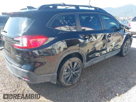 ✅ 2024 Subaru Ascent Onyx Limited • VIN: 4S4WMAKD7R3407356 • Лот: 42618256. Опубликован ранее на IAAI с пробегом 17 101 миль. Бесплатный доступ к архиву аукционных продаж из США и подробный отчёт об истории автомобиля на DreamBid. Изображение 4.