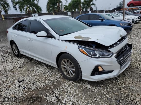 ✅ 2018 Hyundai Sonata SE • VIN: 5NPE24AF5JH668245 • Lot: 67388712. Listed on Copart with 53,694 mi. Free auction sales archive from the USA and detailed vehicle history report at DreamBid. Image 4.
